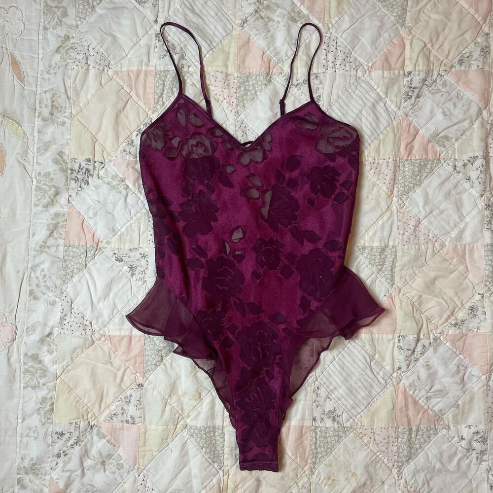 victoria’s secret VTG gold label floral maroon bodysuit thigh skirting small